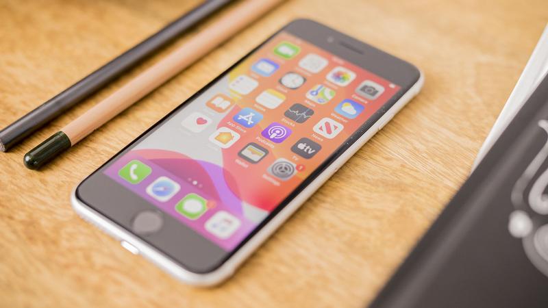 iPhone SE review: Classic iPhone design, but with 2020 processing