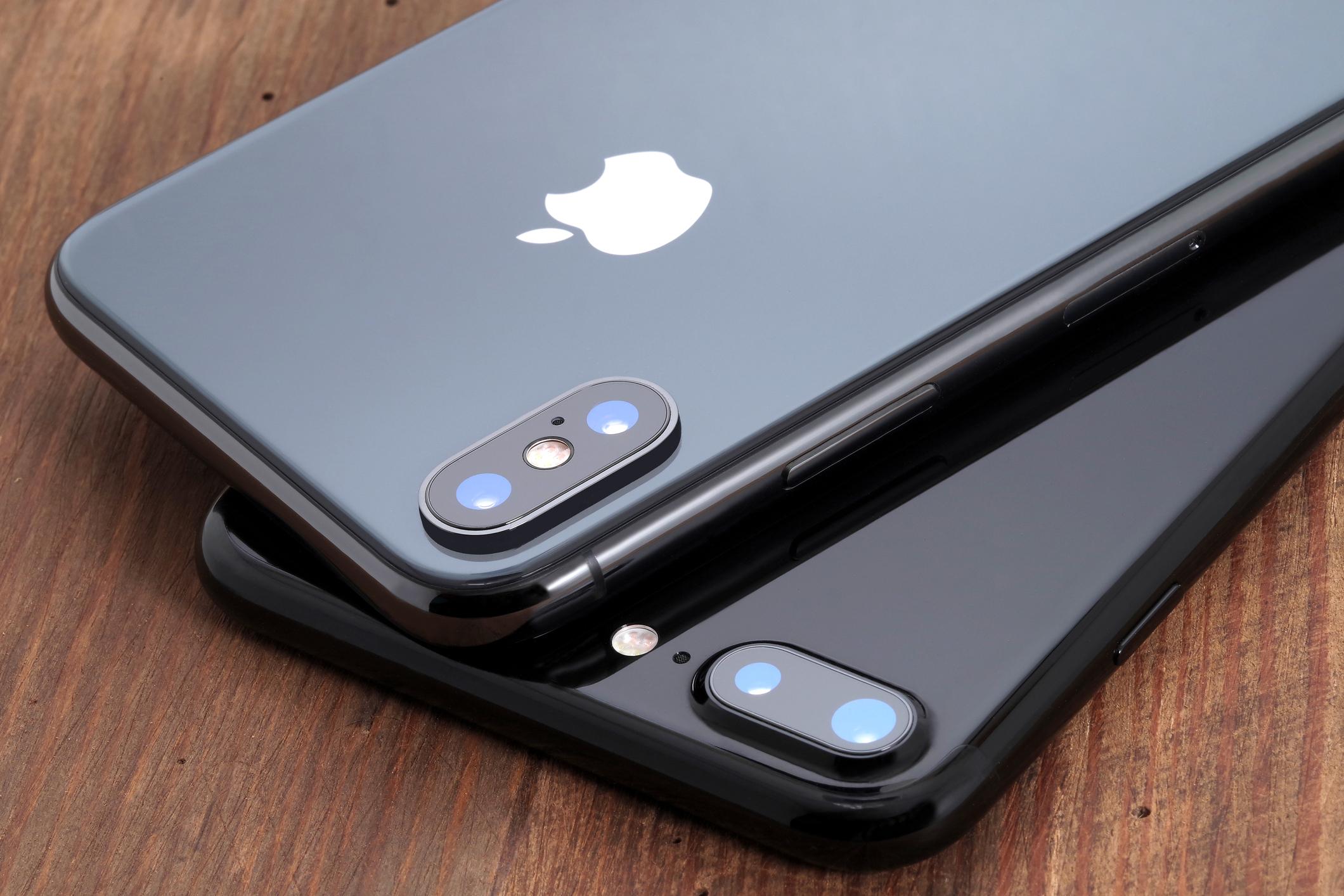 Rumor 13. Tres cámaras traseras para el iPhone X Plus