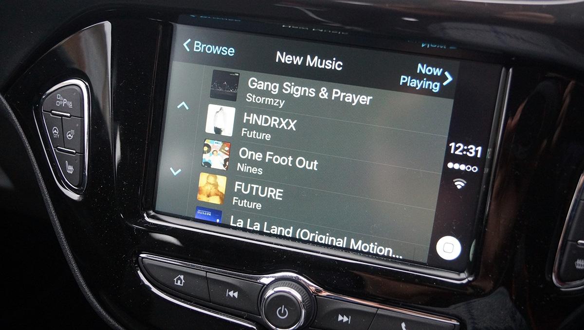 Consejo 6. Utiliza Siri para reproducir música